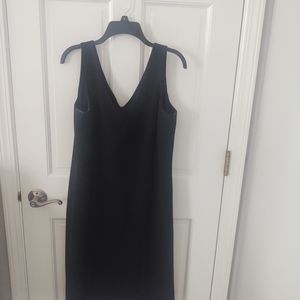 Sleeveless dress